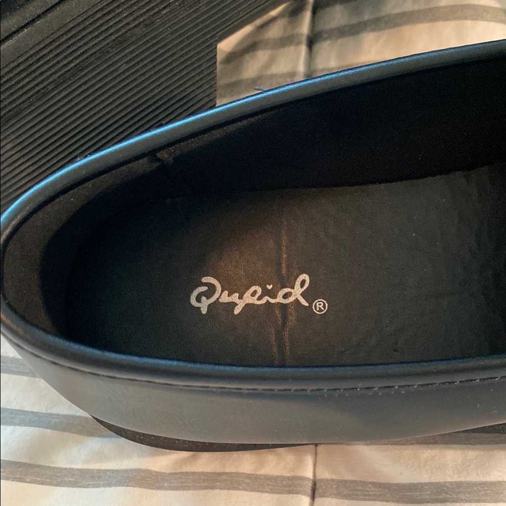 Qupid Black Loafers Timeless Slip-On Design - Picture 2 of 6